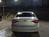 Hyundai Sonata 2015 года за 6 550 000 тг. в Темиртау – фото 3