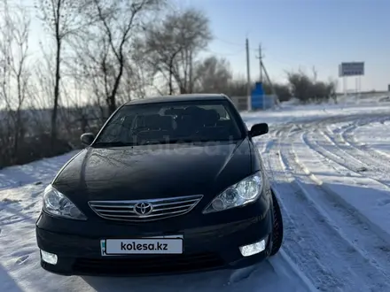 Toyota Camry 2005 года за 4 200 000 тг. в Тараз