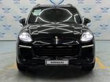 Porsche Cayenne 2017 года за 25 650 000 тг. в Алматы – фото 2