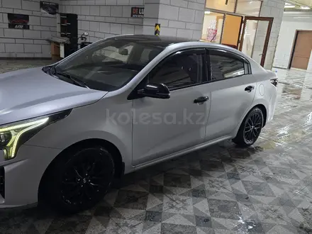 Kia Rio 2021 года за 8 100 000 тг. в Алматы – фото 11