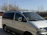 Hyundai Starex 2002 года за 3 000 000 тг. в Шымкент – фото 3