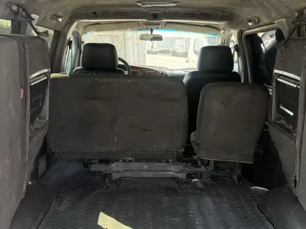 Hyundai Starex 2002 года за 3 000 000 тг. в Шымкент – фото 12