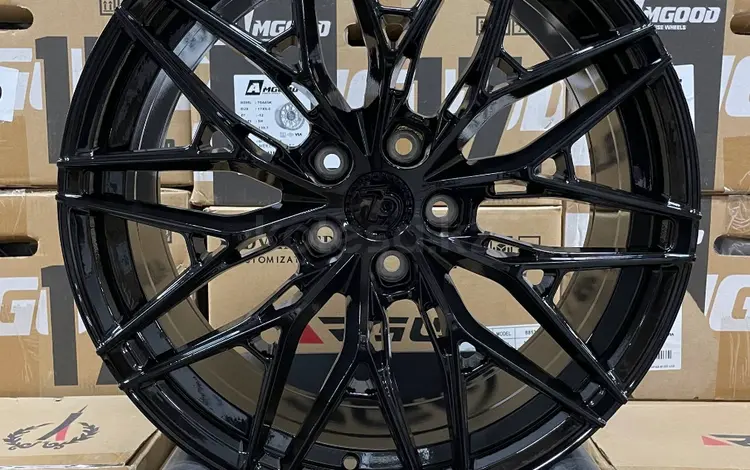 R21 9, 5J ET25 5X112 66, 6 Black Glossy за 500 000 тг. в Алматы