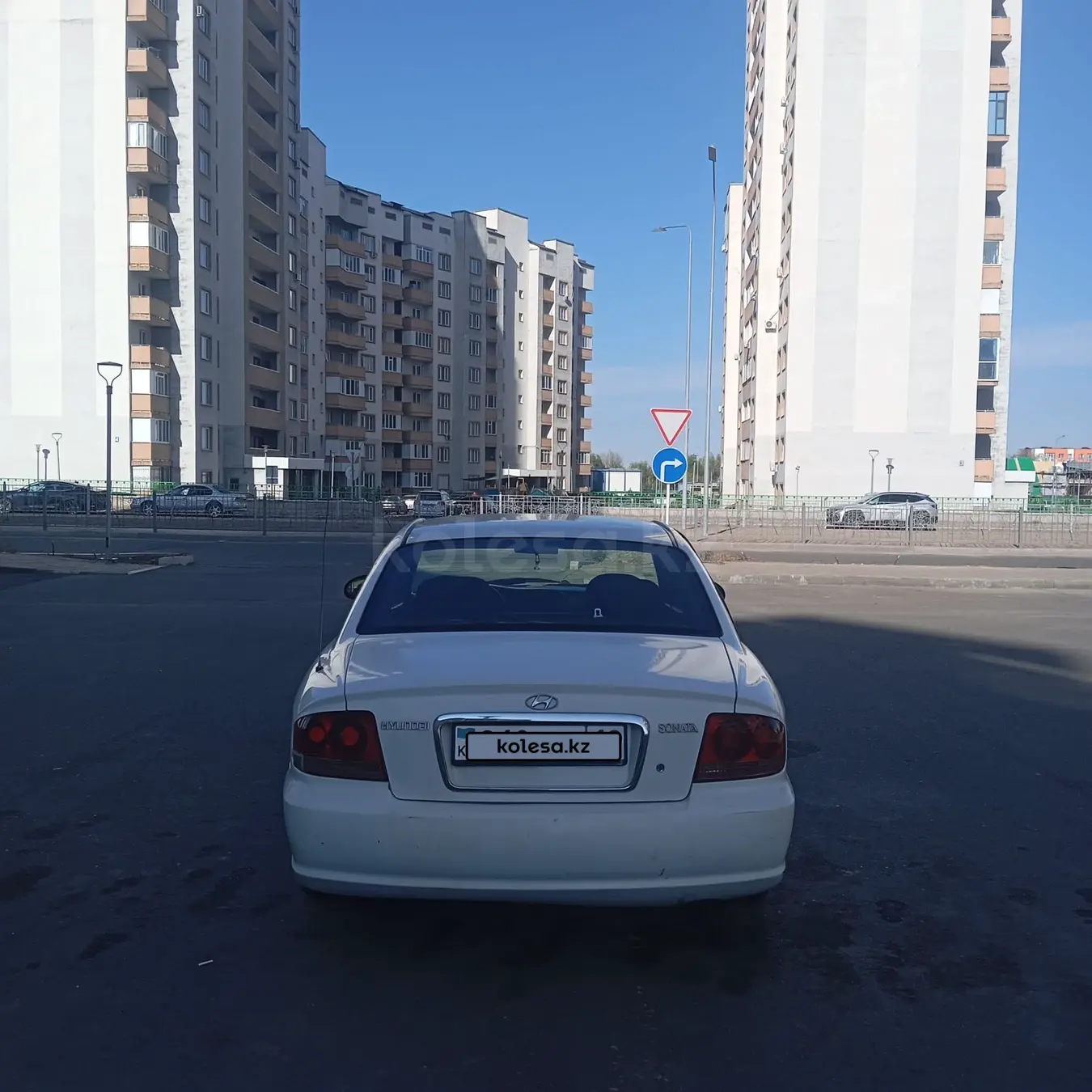 Hyundai Sonata, 2003