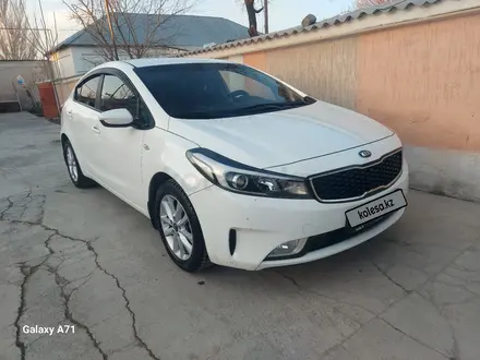 Kia Cerato 2017 года за 7 576 244 тг. в Туркестан – фото 2