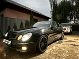 Mercedes-Benz E 500 2003 года за 6 200 000 тг. в Караганда – фото 4