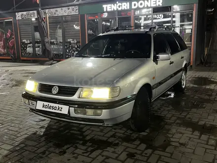 Volkswagen Passat 1994 года за 2 000 000 тг. в Алматы – фото 2
