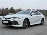 Toyota Camry 2021 годаүшін18 200 000 тг. в Шымкент – фото 2