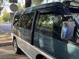 Mitsubishi Delica 1994 годаүшін2 900 000 тг. в Тараз