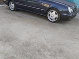 Mercedes-Benz E 320 2001 годаүшін5 500 000 тг. в Айтеке би – фото 5