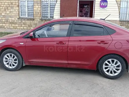 Hyundai Accent 2018 года за 6 300 000 тг. в Караганда – фото 5