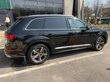 Audi Q7 2022 года за 38 500 000 тг. в Алматы – фото 4