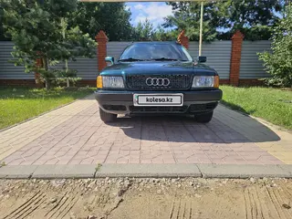 Audi 80