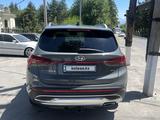 Hyundai Santa Fe 2021 года за 16 000 000 тг. в Алматы – фото 4