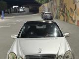 Mercedes-Benz E 240 2003 года за 5 000 000 тг. в Шымкент – фото 2