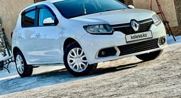 Renault Sandero 2015 годаүшін4 300 000 тг. в Петропавловск