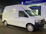 Volkswagen Transporter 2004 годаүшін3 999 000 тг. в Алматы