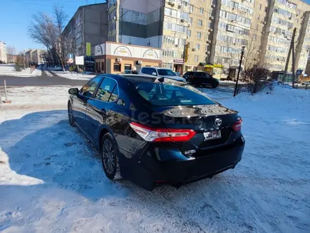 Toyota Camry 2020 года за 14 000 000 тг. в Уральск – фото 6