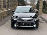 Toyota Camry 2015 года за 10 900 000 тг. в Шымкент – фото 2