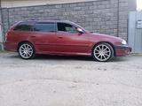 Toyota Avensis 1999 года за 3 500 000 тг. в Алматы – фото 2