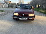 Volkswagen Vento 1993 года за 1 350 000 тг. в Тараз – фото 3