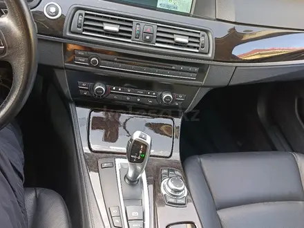 BMW 528 2011 года за 8 300 000 тг. в Алматы – фото 17