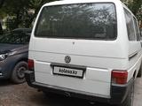 Volkswagen Transporter 1995 года за 2 800 000 тг. в Караганда – фото 2