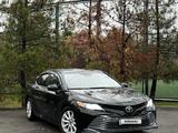 Toyota Camry 2019 года за 10 700 000 тг. в Шымкент