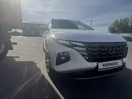 Hyundai Tucson 2023 года за 13 500 000 тг. в Уральск – фото 2