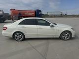 Mercedes-Benz E 250 2011 годаүшін7 500 000 тг. в Астана – фото 3