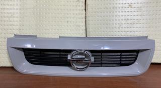 Решетка радиатора — Opel Vectra 1993-1995 за 6 000 тг. в Алматы