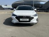 Hyundai Elantra 2020 года за 8 300 000 тг. в Семей – фото 2
