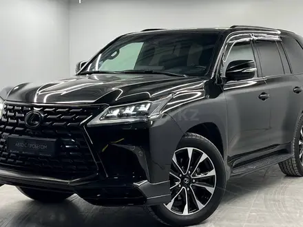 Lexus LX 570 2020 года за 51 000 000 тг. в Алматы