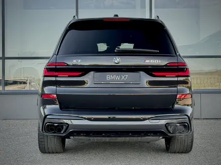 BMW X7 M60i 2026 года за 113 201 000 тг. в Усть-Каменогорск – фото 4
