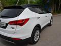 Hyundai Santa Fe 2014 годаүшін8 500 000 тг. в Алматы