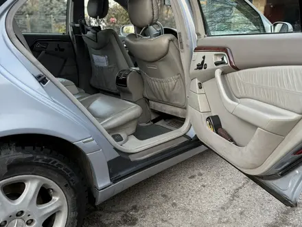 Mercedes-Benz S 320 2001 года за 3 600 000 тг. в Тараз – фото 11