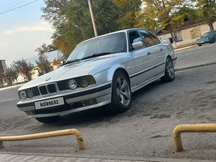 BMW 325 1991 года за 1 500 000 тг. в Тараз