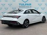 Hyundai Elantra 2023 года за 9 490 000 тг. в Алматы – фото 4