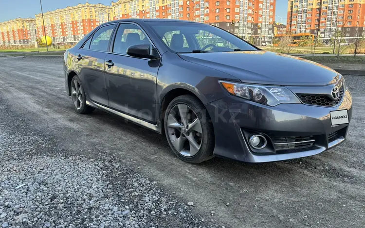 Toyota Camry 2014 года за 6 000 000 тг. в Актобе