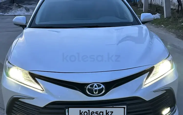 Toyota Camry 2022 годаүшін13 500 000 тг. в Шымкент