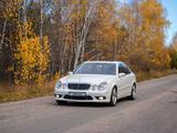 Mercedes-Benz E 500 2003 года за 10 000 000 тг. в Астана – фото 4