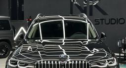 BMW X7 2022 годаfor43 000 000 тг. в Алматы – фото 2