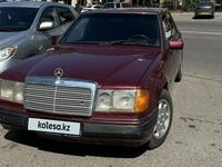 Mercedes-Benz E 230 1991 года за 900 000 тг. в Астана