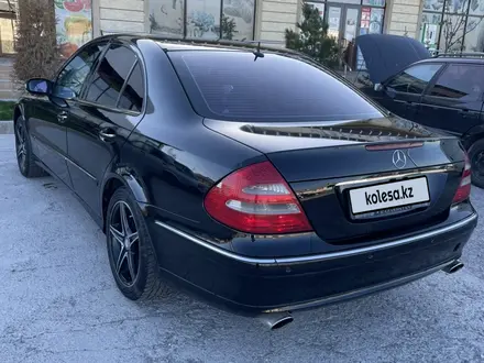 Mercedes-Benz E 320 2002 года за 3 800 000 тг. в Шымкент – фото 6