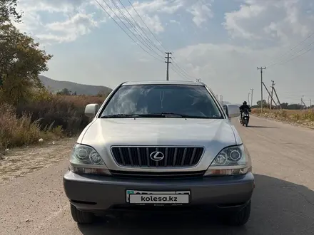 Lexus RX 300 2001 года за 5 800 000 тг. в Алматы