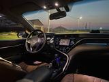 Toyota Camry 2018 годаүшін10 500 000 тг. в Хромтау – фото 5