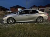 Toyota Camry 2018 годаүшін10 500 000 тг. в Хромтау – фото 4