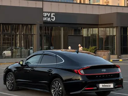 Hyundai Sonata 2021 года за 11 800 000 тг. в Шымкент – фото 8