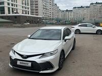 Toyota Camry 2021 годаfor17 990 000 тг. в Астана