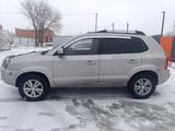 Hyundai Tucson 2009 года за 4 500 000 тг. в Уральск – фото 4